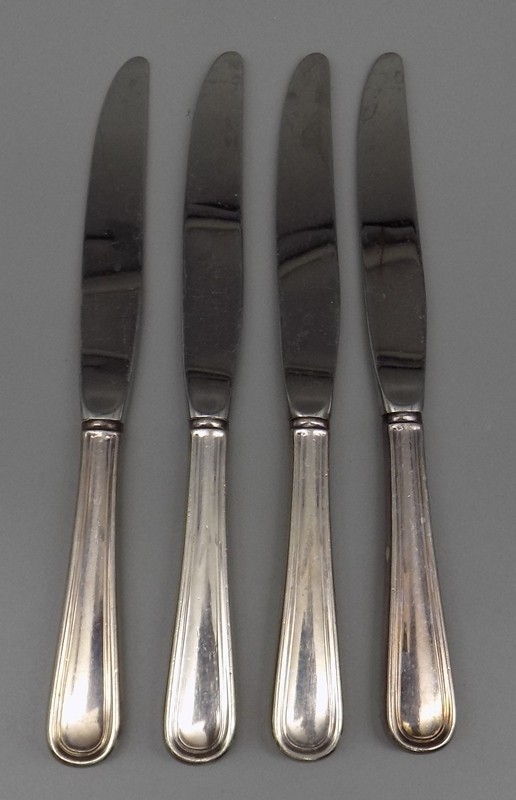 4 Reed & Barton Waverly Pattern Dinner Knives Silver Plate Vintage Mirrorstele