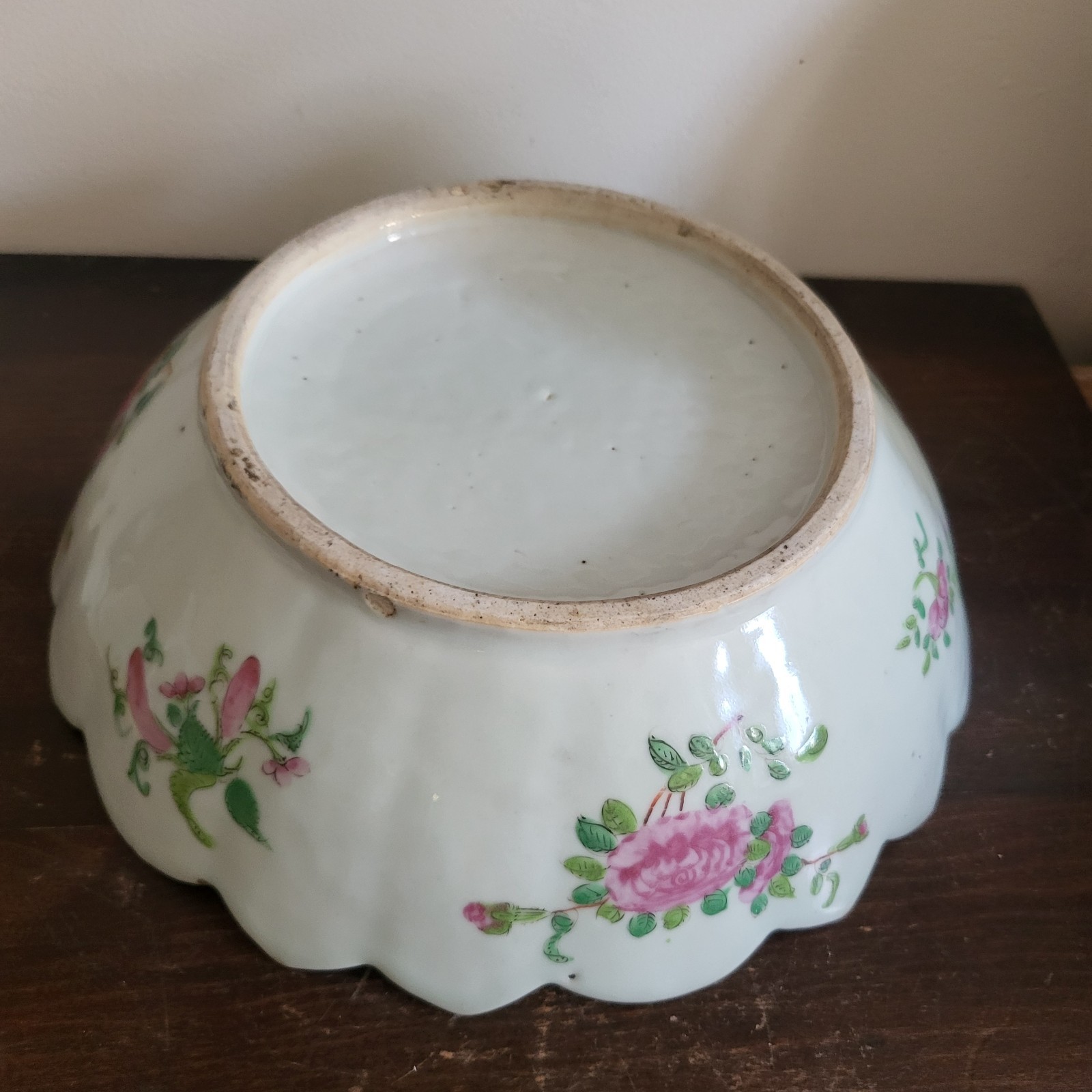 Chinese Export Rose Medallion Large Serving Bowl 10.5″