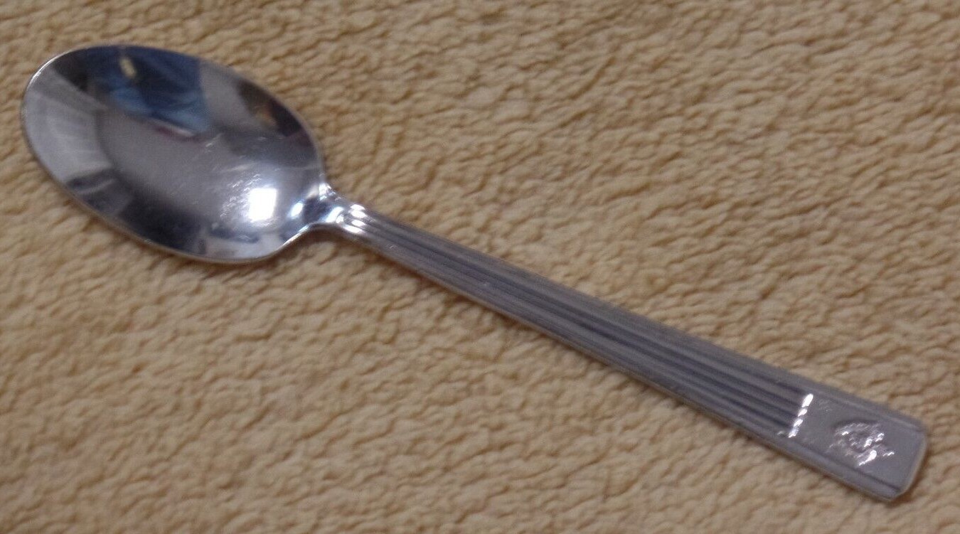 Pittsburgh Hilton demitasse spoon silver plate, International Silver  4.5″ crest