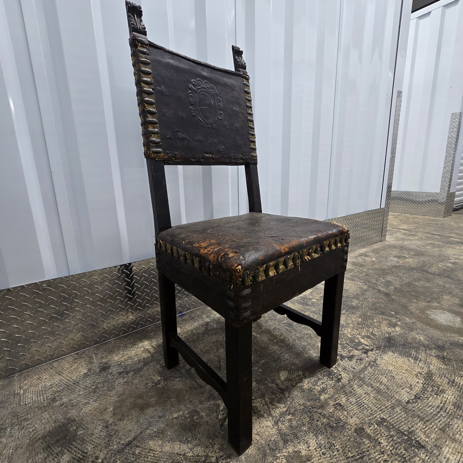 Renaissance Revival Ornate Walnut & Leather Antique Throne SINGLE Dining Chair