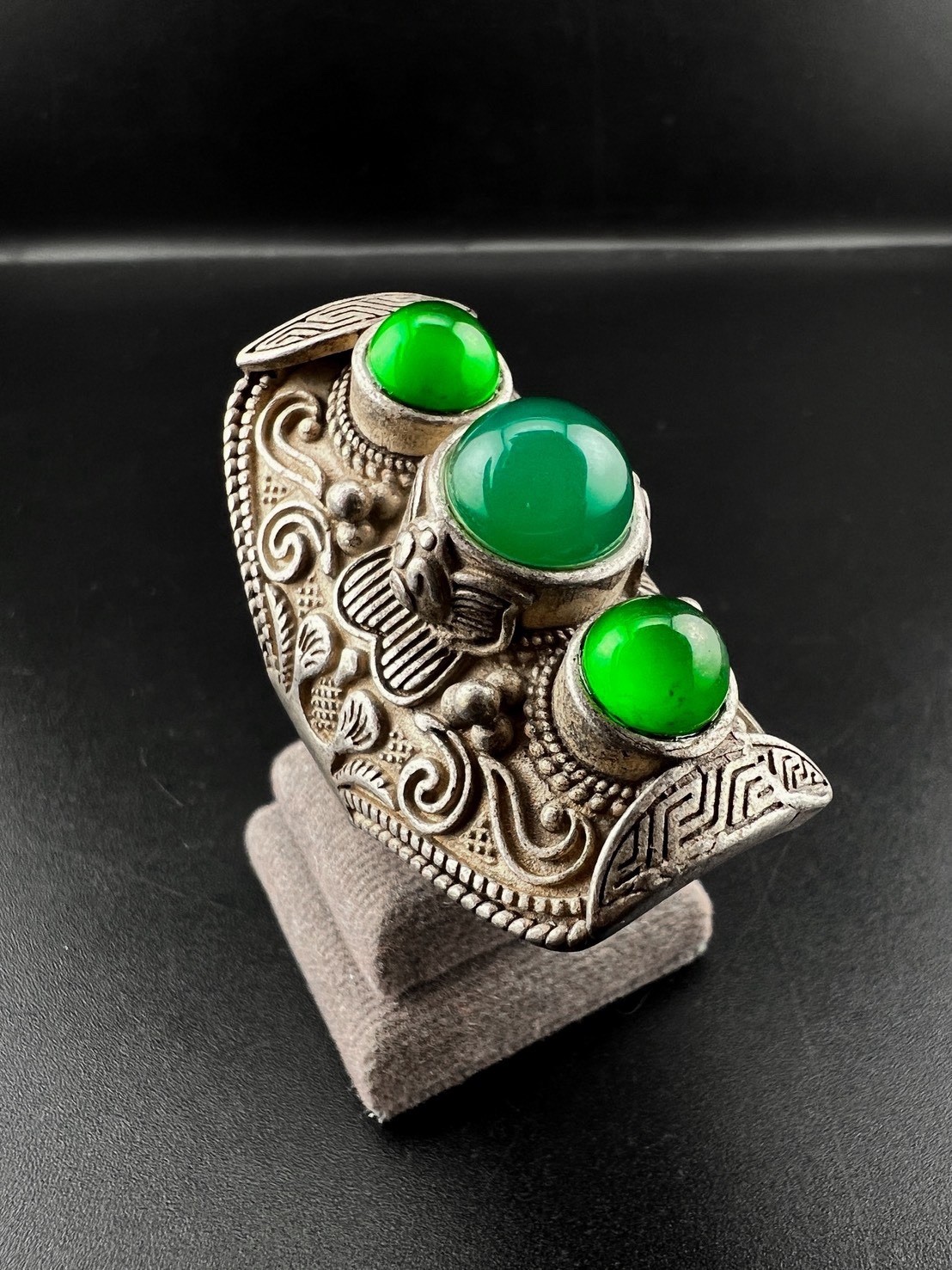 Rare Vintage Solid Silver RING WITH NATURAL stone