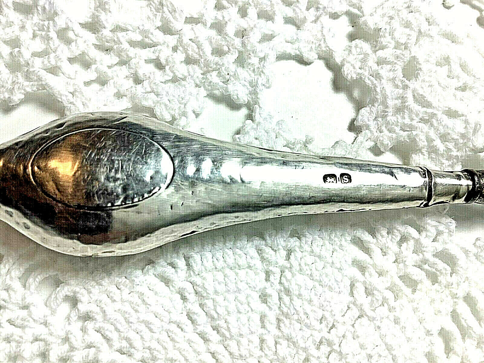 1917 Antique Silver Handled Button Hook Broadway & Co Birmingham 6 7/8″ long