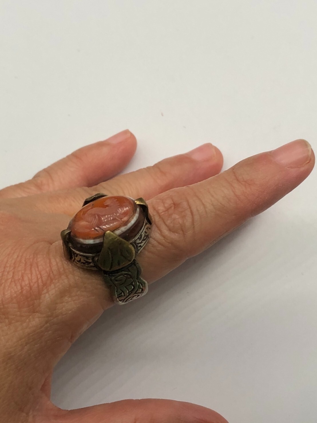 Ancient unique Solid Silver Agate Intaglio Horse Near Eastern Ring 10.5US #S433