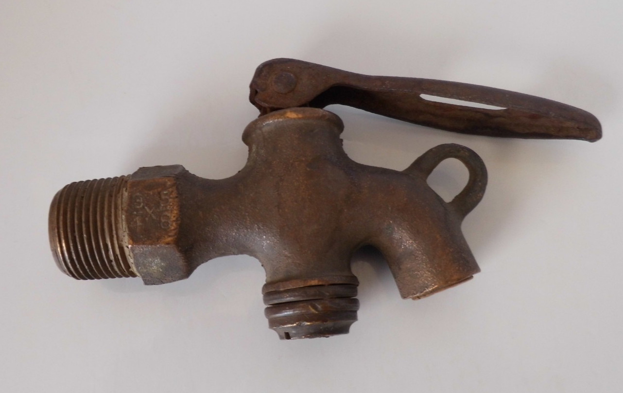 (GRB-21) VTG 1.” dia Brass Spout Spigot Cast Large Heavy Locking Valve