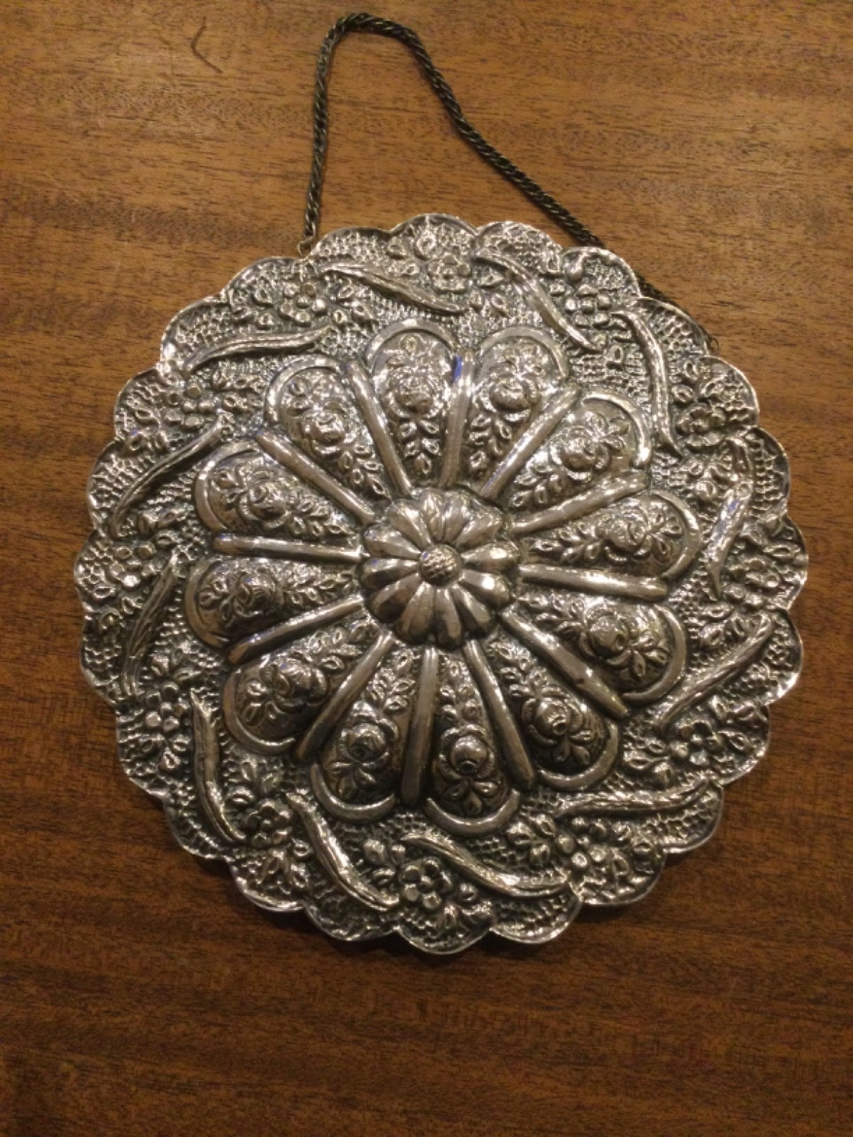 Vtg Turkish 900 Silver Repoussé Floral Hanging Mirror/ Wedding Mirror 8-5/8″