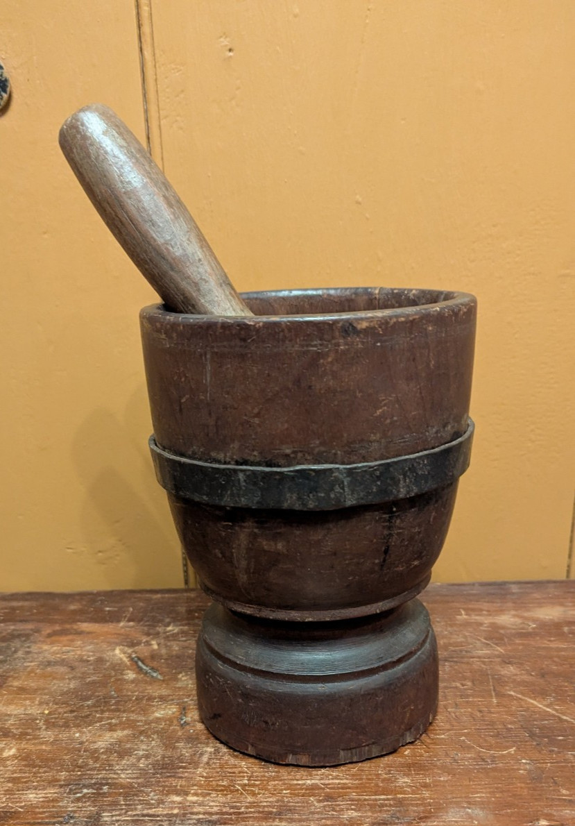 8.5″ Antique Primitive 19th C Wooden Mortar & Pestle Apothecary Patina Iron Band
