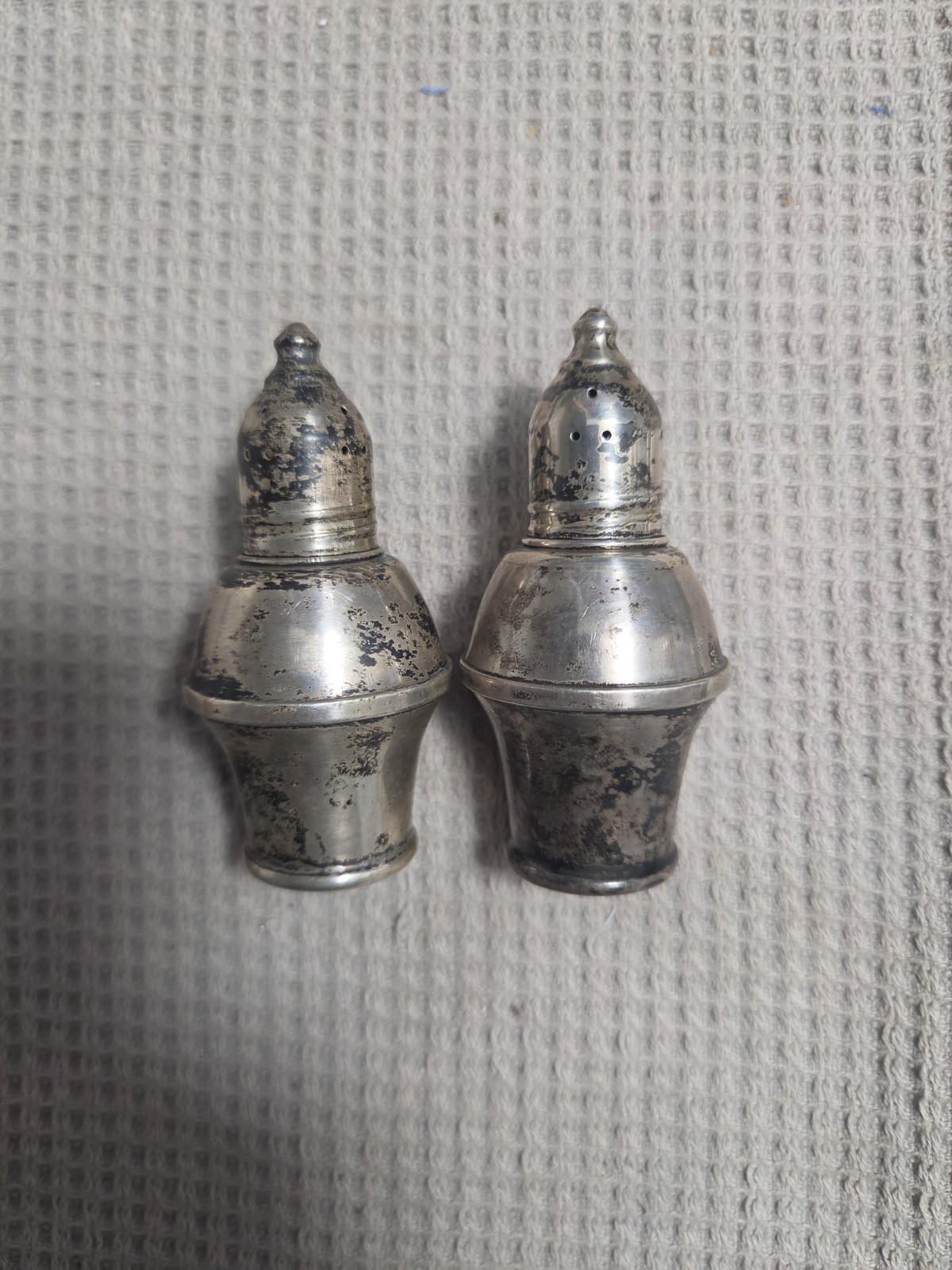 Vintage Sterling SILVER Weighted Salt and Pepper Shakers Duchin Creation