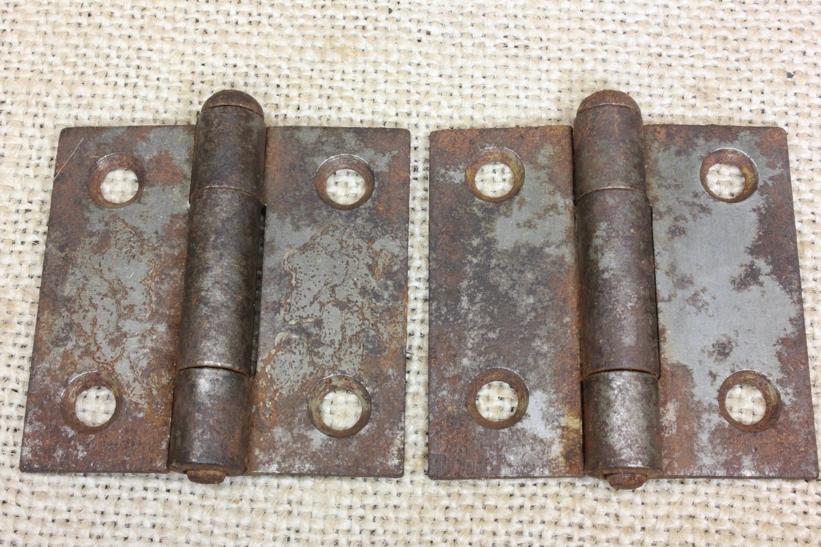 2 old Cabinet Door Hinges removable Pin rust on steel 2″ x 2” vintage STANLEY