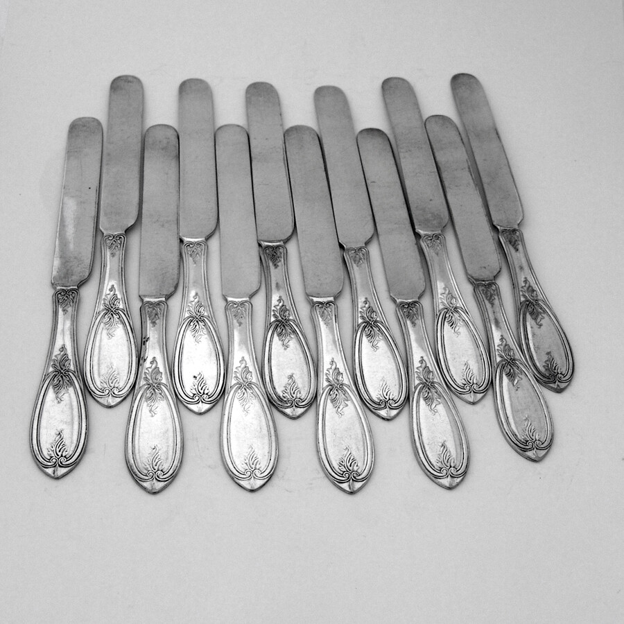 Olive 12 Flat Breakfast Tea Knives Set Silverplate Mono JS