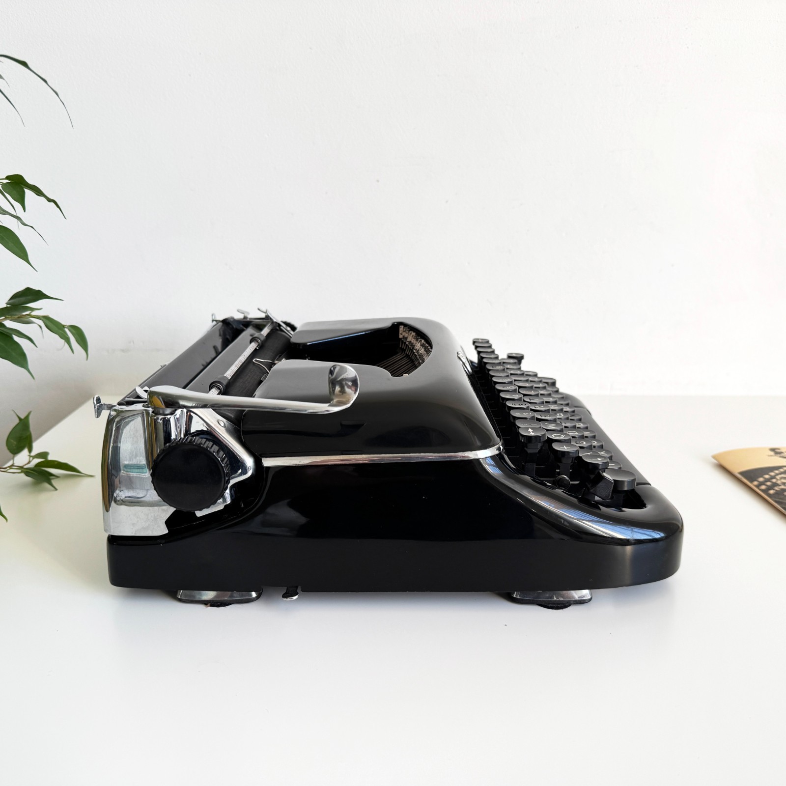 partly working read description ERIKA 10 Typewriter | 1950s |UPS 3Day to US/CAN