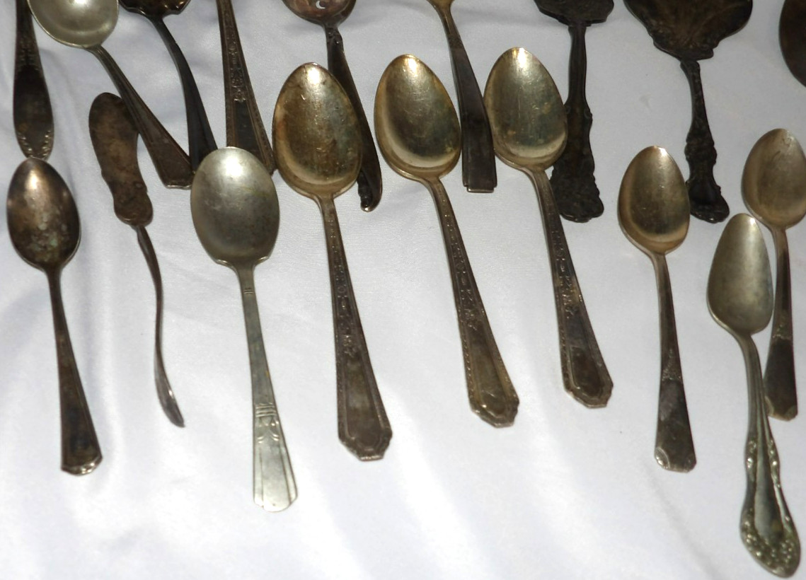MIXED Lot 27pcs Silver-Plated Flatware WM ROGERS / Peerless/ R. WALLACE/ 1847 Ro