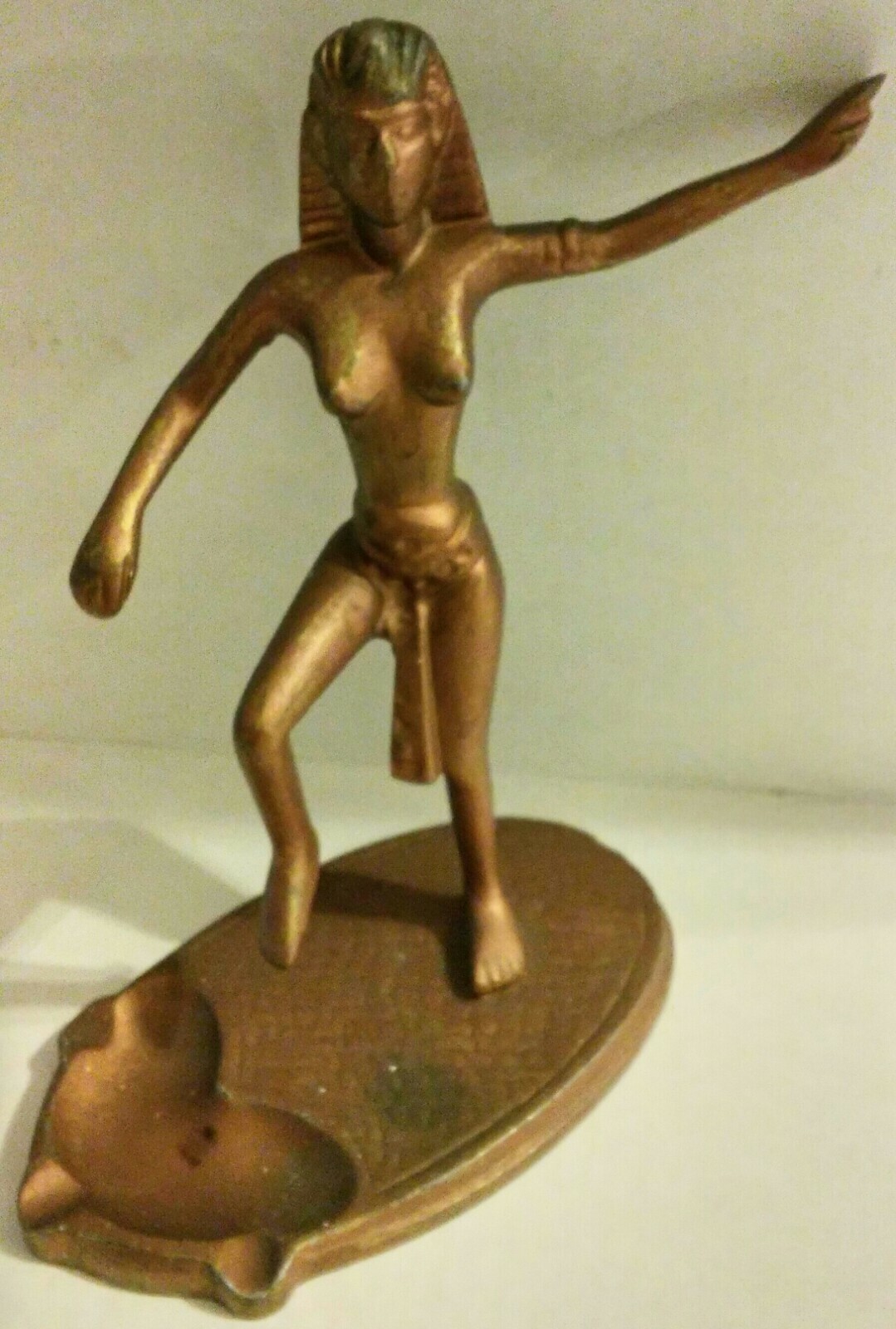 ART DECO NUDE EGYPTIAN REVIVAL ASHTRY – LOOK !