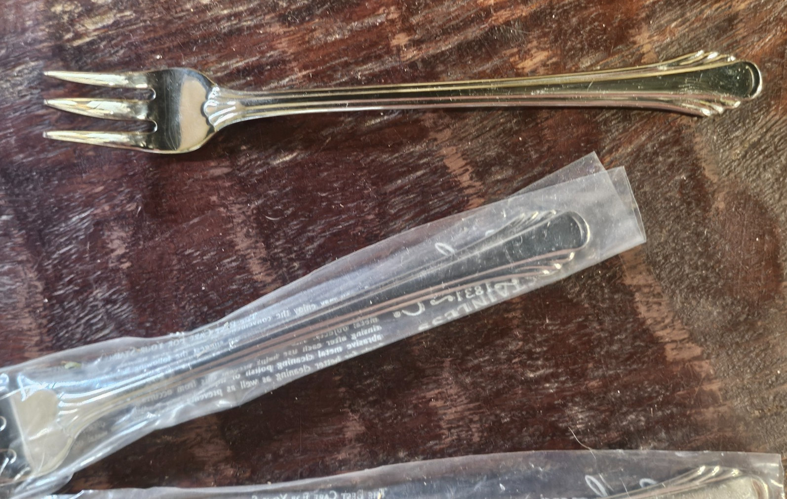 6 NOS Gorham Calais Flatware Stainless Steel 18/8 Hors d’oeuvre Forks NEW