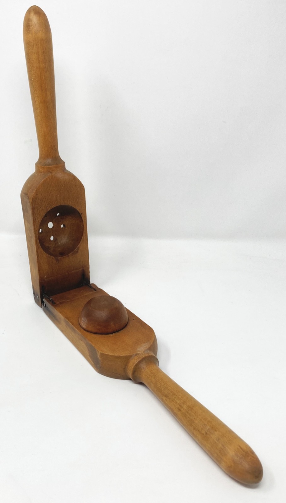 Primitive Antique Wood Lemon Juicer Lime Squeezer Citrus Press 11″ AS IS Used