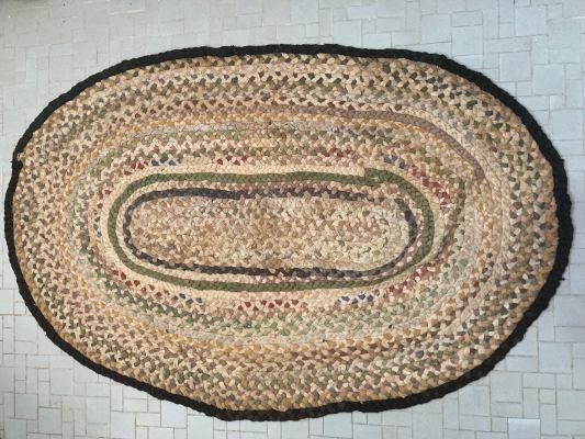 Vintage Handmade Braided Oval Rug 27’’x 42’’/ Multicolor Very Soft NICE!!!