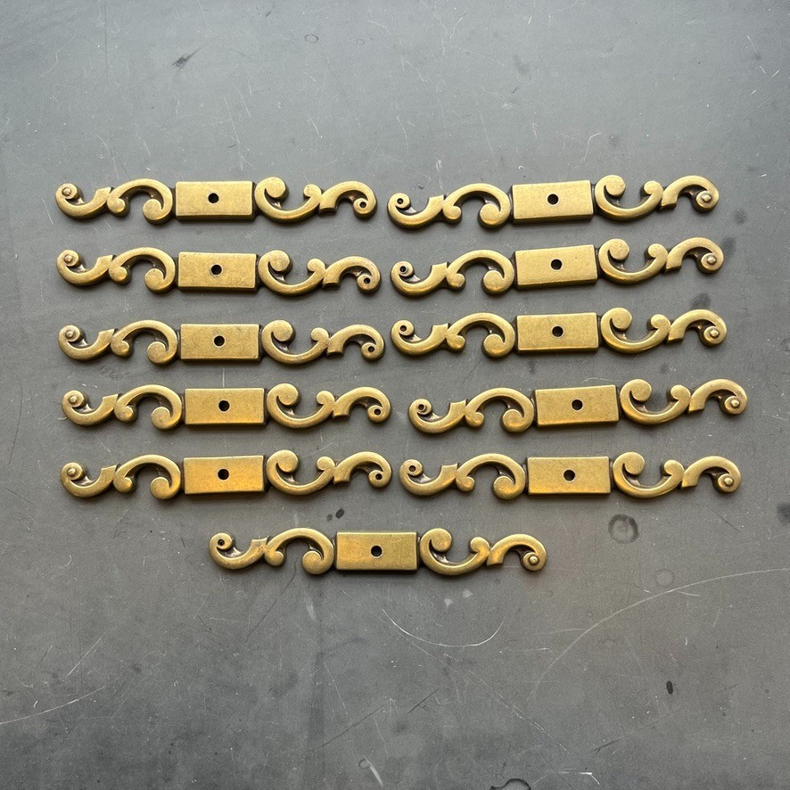 11 VTG Amerock Knob Backplates s Scroll Brass 5 1/4″ Cottage Farmhouse Salvaged