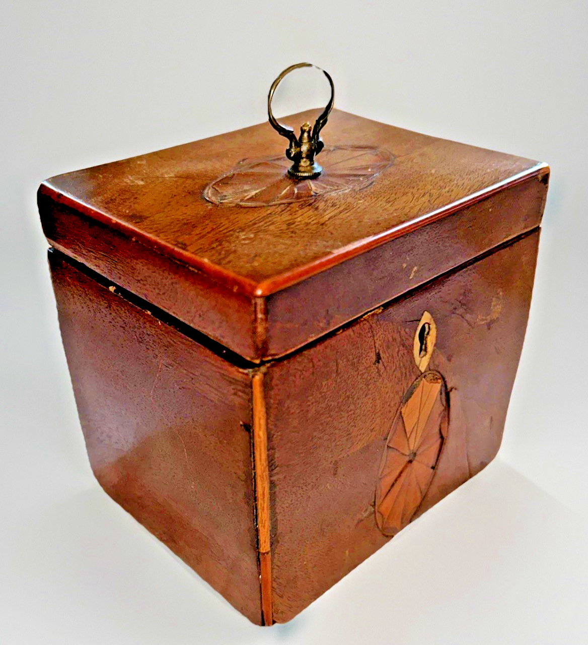 antique small wood inlaid Tea Caddy / Lock Box lid, lined – as is! classic