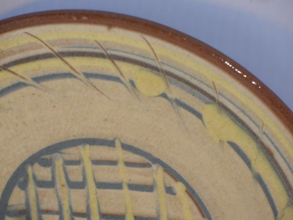 Rare? Antique Studio Pottery Combed? Slipware Decorated Plate 23.5cm 9 1/4″ Wide