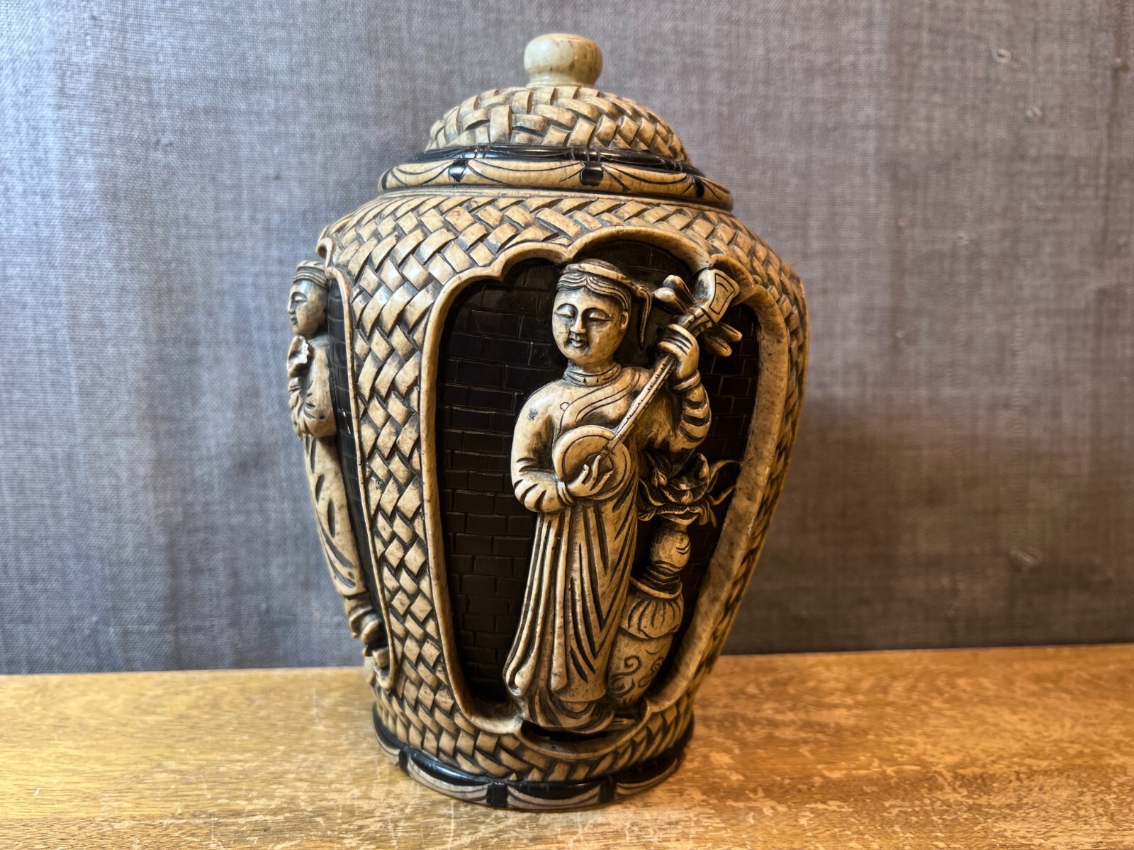 Antique Chinese Marble Stone Carved Urn w Lid Vintage Asian Art Unique Rare