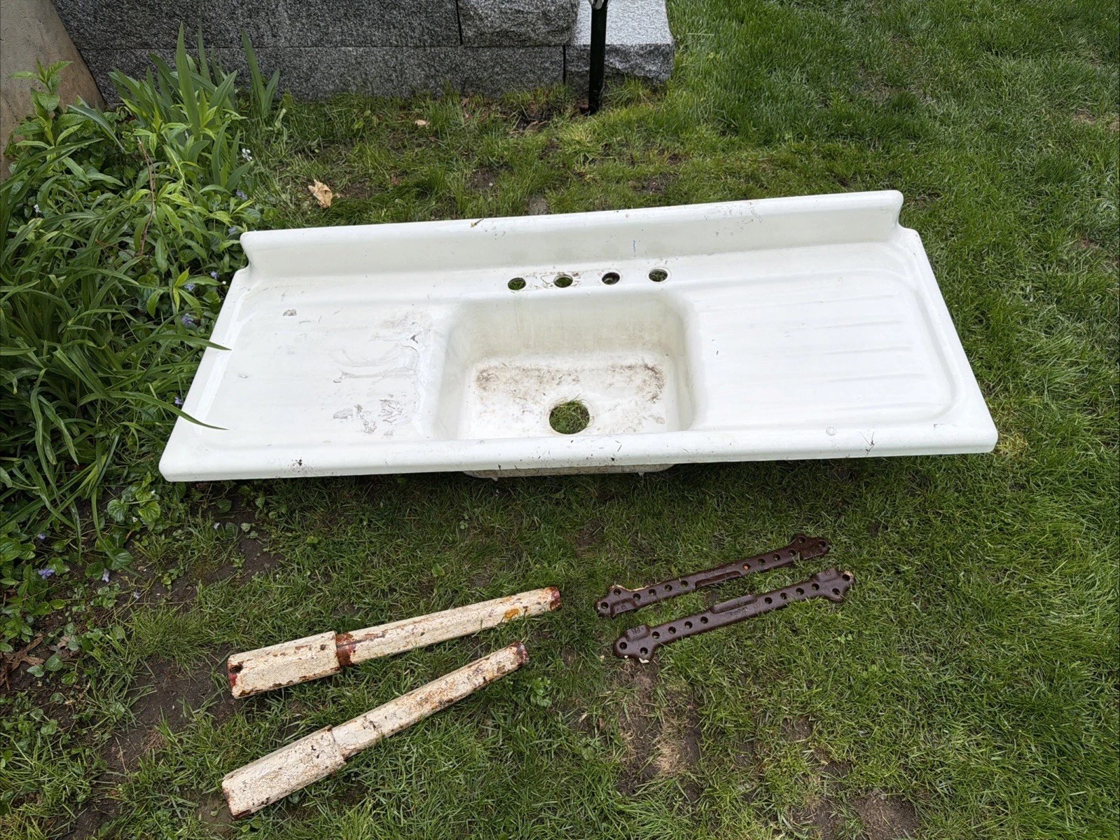 Vintage American Standard 60×22” Cast Iron Single Basin w/ Brackets & Legs Rare