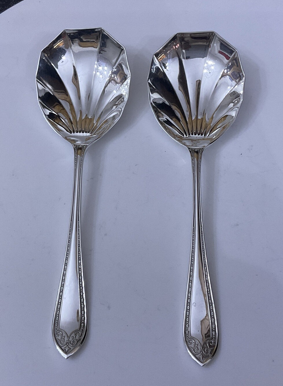 Vintage 2 X Silver Plate EPNS 22.5cm Fluted Swirl Patt Serving Spoons Cutlery