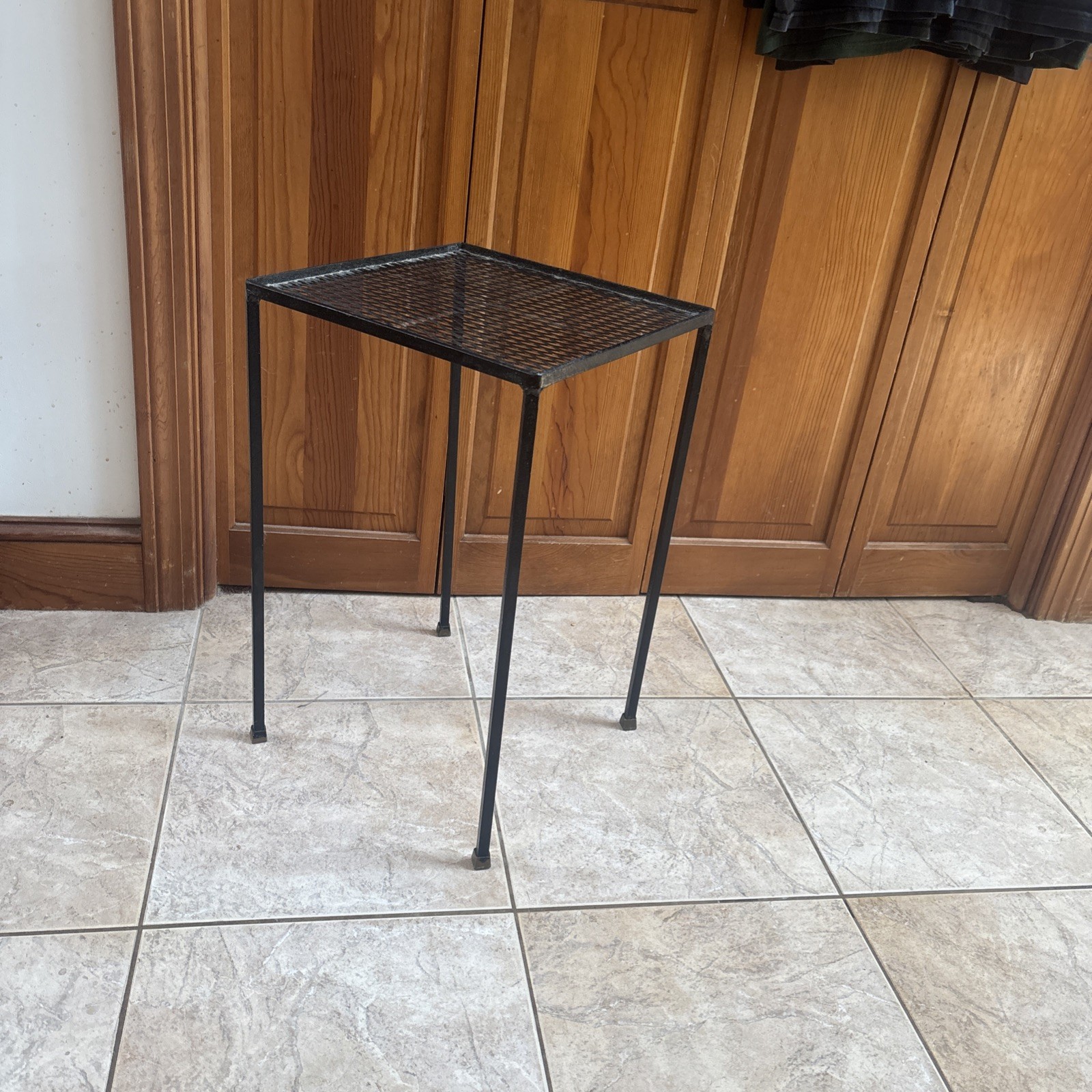 Vintage Wrought Iron Side End Table Plant Stand Mesh Top – (add Tiles?)