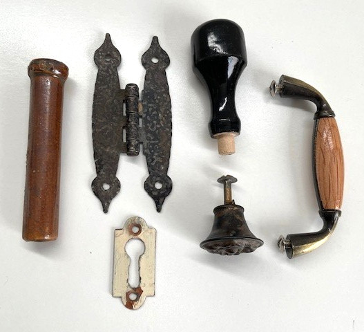 6 Misc Vintage Items (hinge, handle, knob, drawer pull, key plate, ceramic tube)