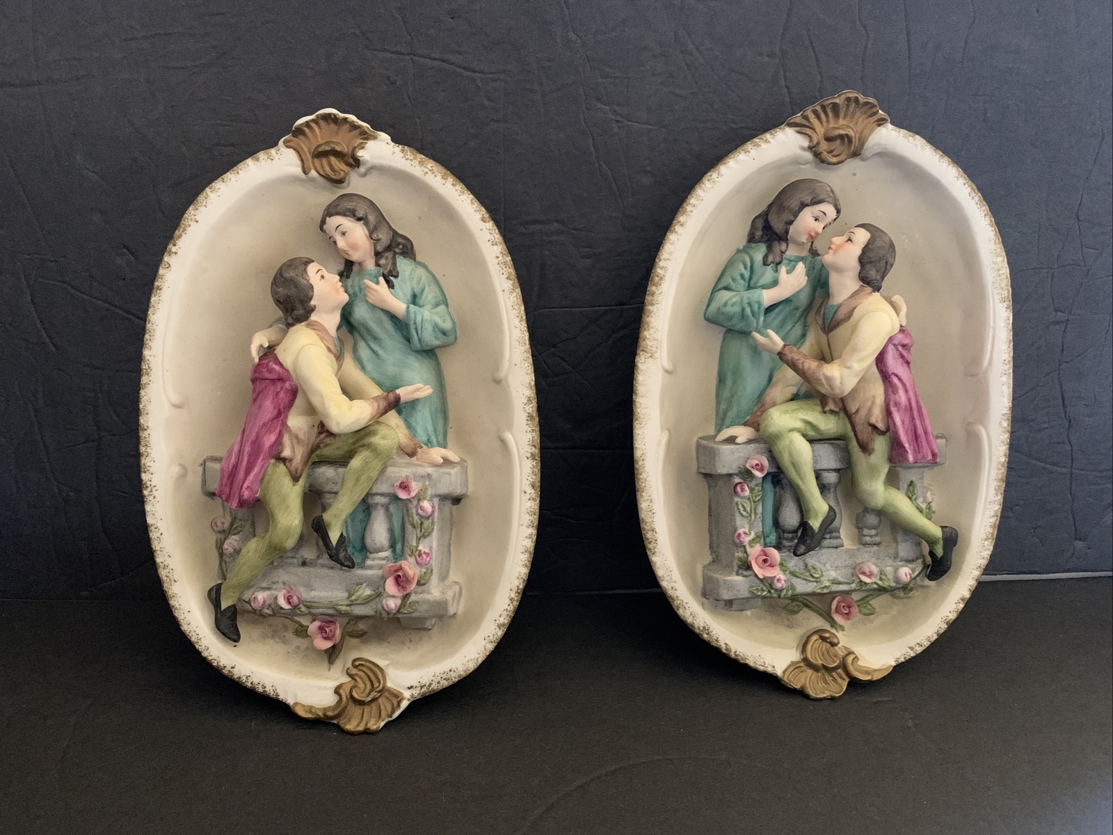 Romeo And Juliet Two Bisque Porcelain 3D Wall Hanging Plaques Hand Painted VTG