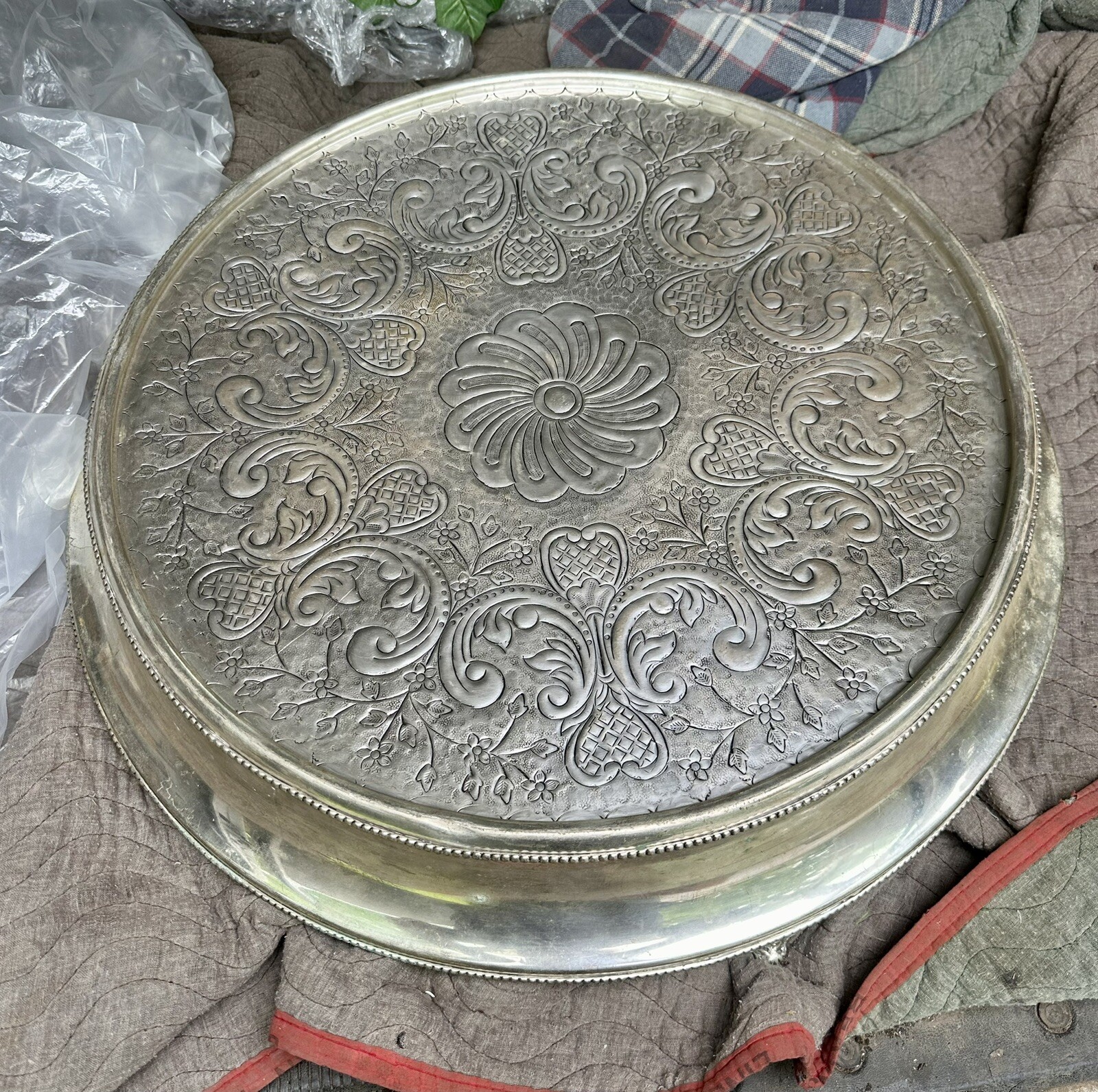 Rare Unusual Oversized 27” Round Ornate Silverplate Serving Plateau