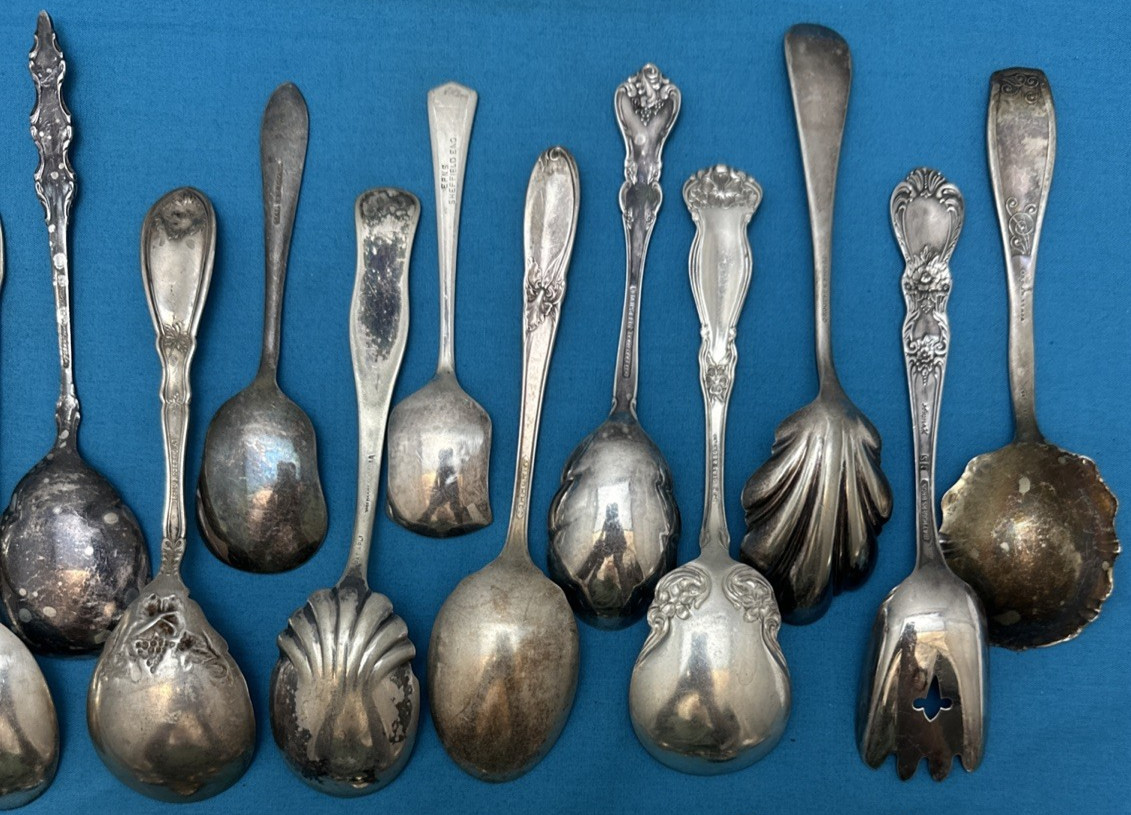 30 Pc Antique to Vintage Mix Silverplated SUGAR SPOONS SHELLS SHOVELS & SIFTERS