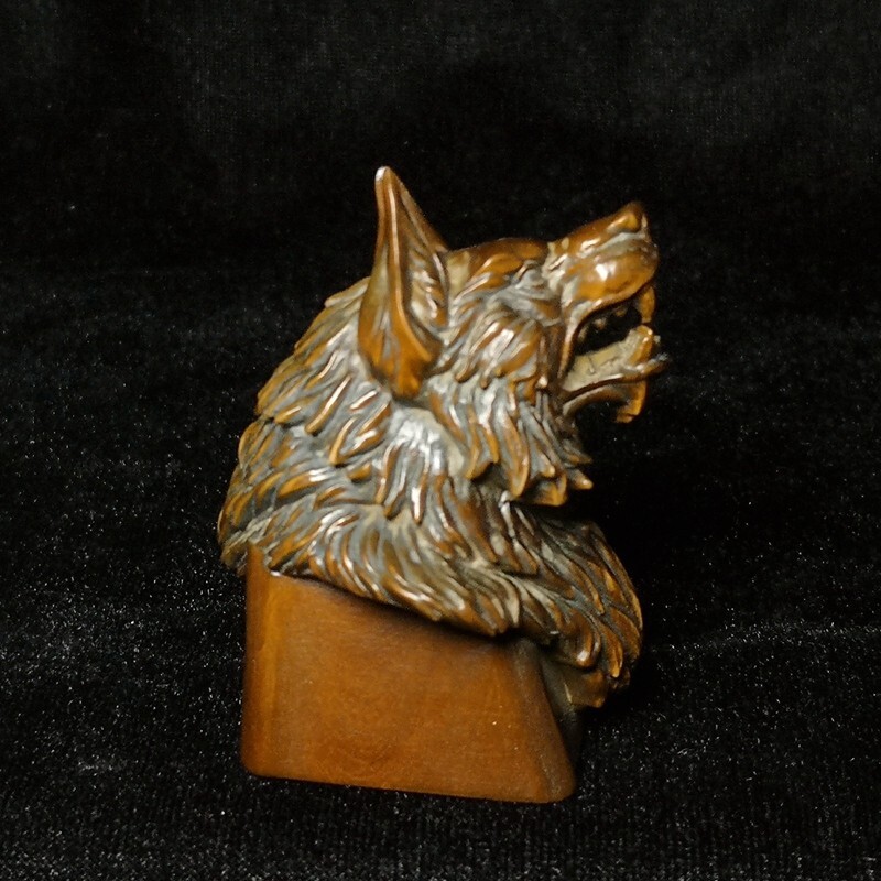 H 6 CM Old Japanese boxwood hand carved wolf head statue netsuke Ornament Gift