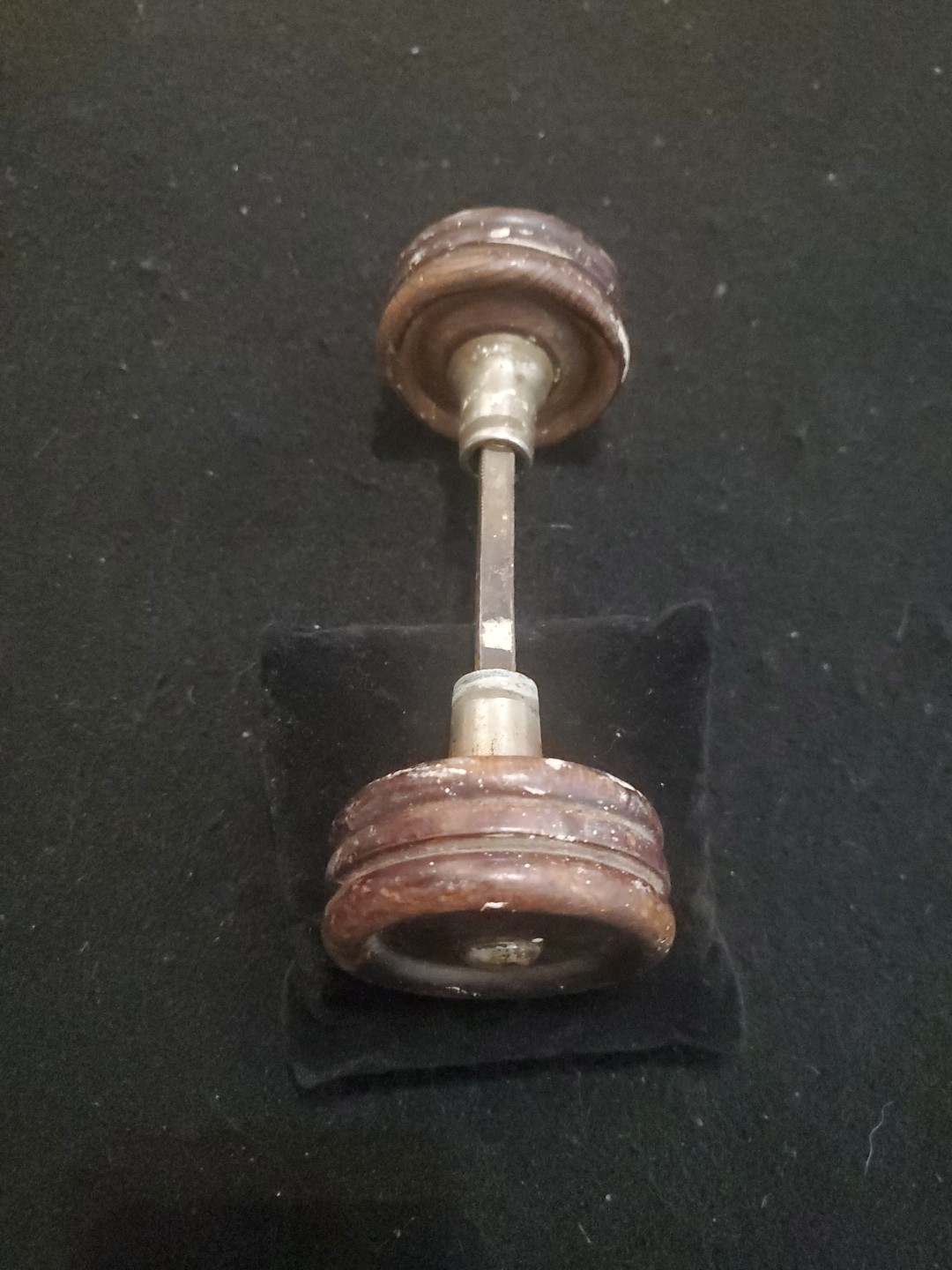 Antique Circular Plain Wooden Door Knobs