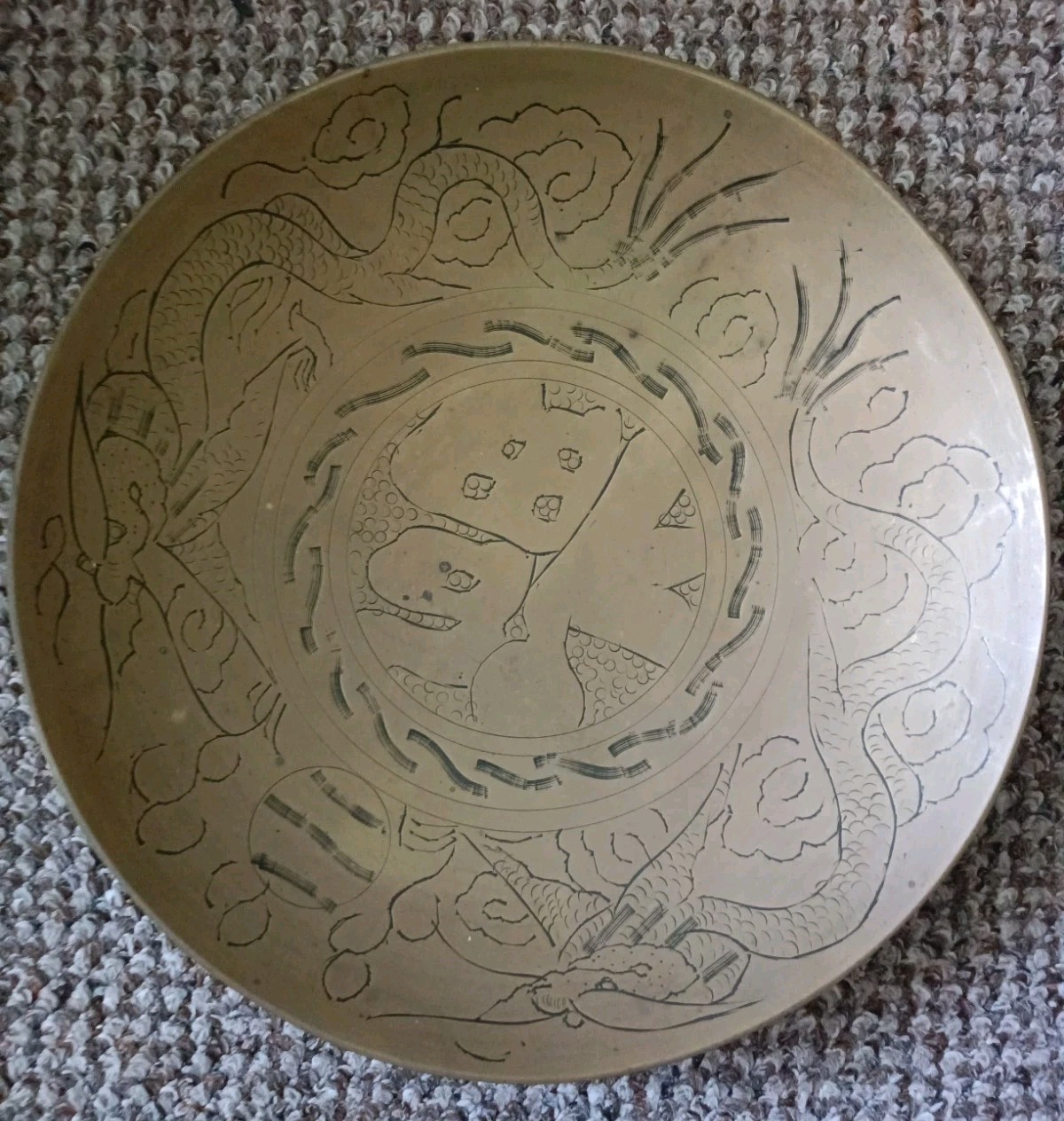 Vintage Chinese 25 Cm Brass Bowl With Etched Dragon Design