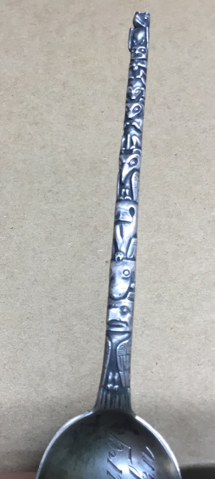 Vintage Sterling Silver Petersburg Alaska Souvenir Spoon Totem Pole ………..[B29-1]