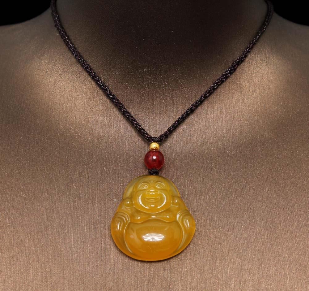 10G Chinese Natural Agate Pendant w/Buddha A636