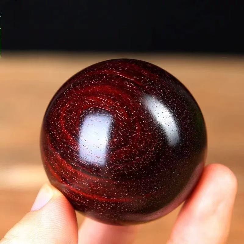 Solid wood carving natural massage ball decompression toy handle toy souven