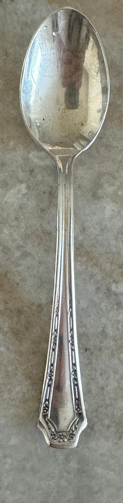 Demitasse Spoon Alpha Silverplate by Fairfield Plate 4 3/8″