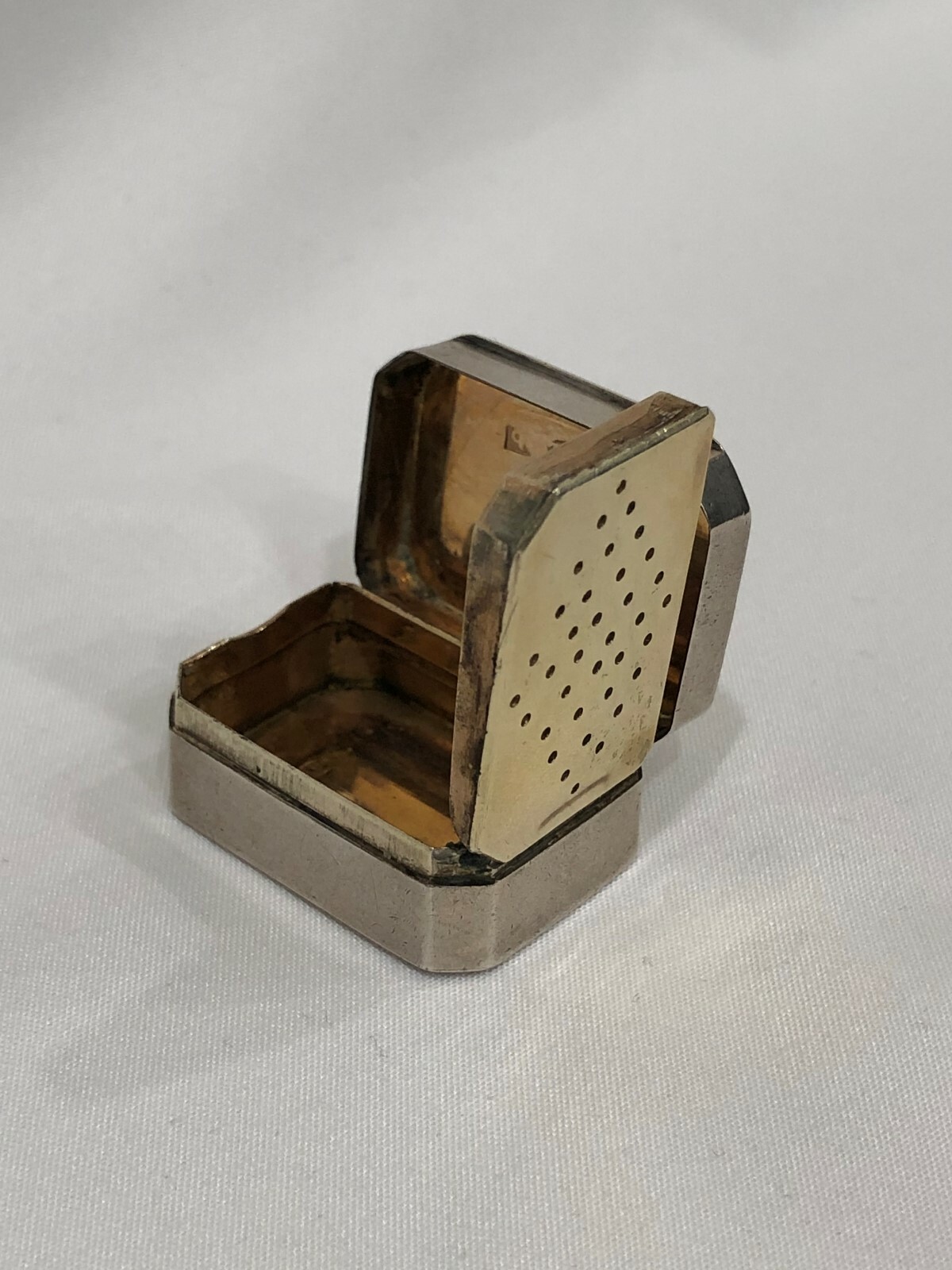 Antique 1814 Georgian Sterling Silver Vinaigrette – Thomas Willmore England 
