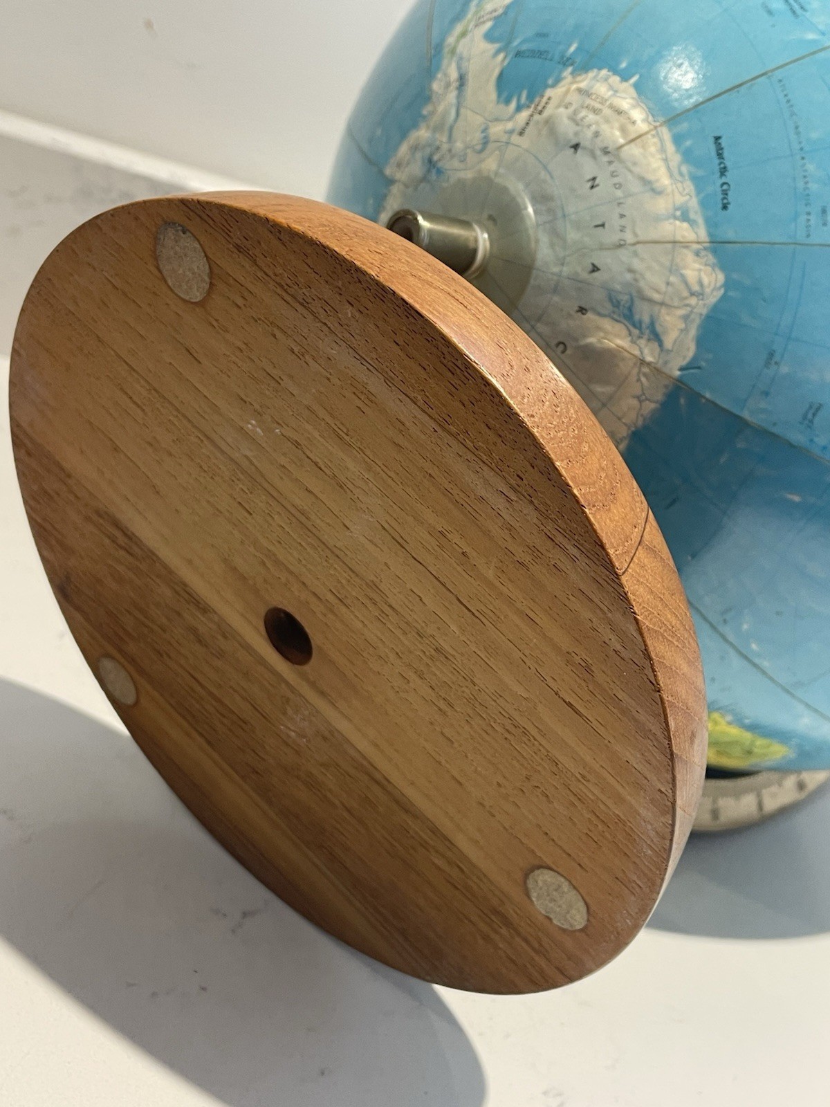 QUALITY VINTAGE 12” TABLE WORLD GLOBE, SCAN-GLOBE COPENHAGEN 1971 MCM Danish 70s