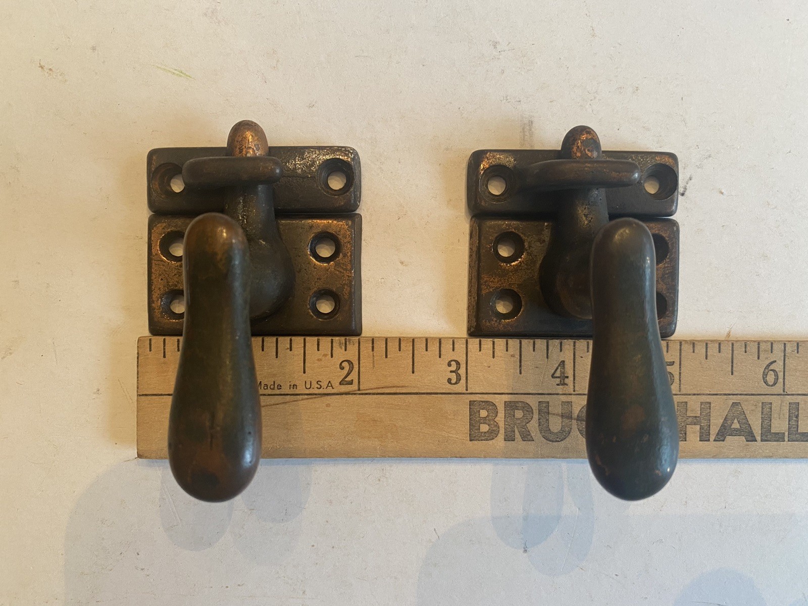 Vintage Sliding Window Sash Locks-Craftsman Style-lot of 2