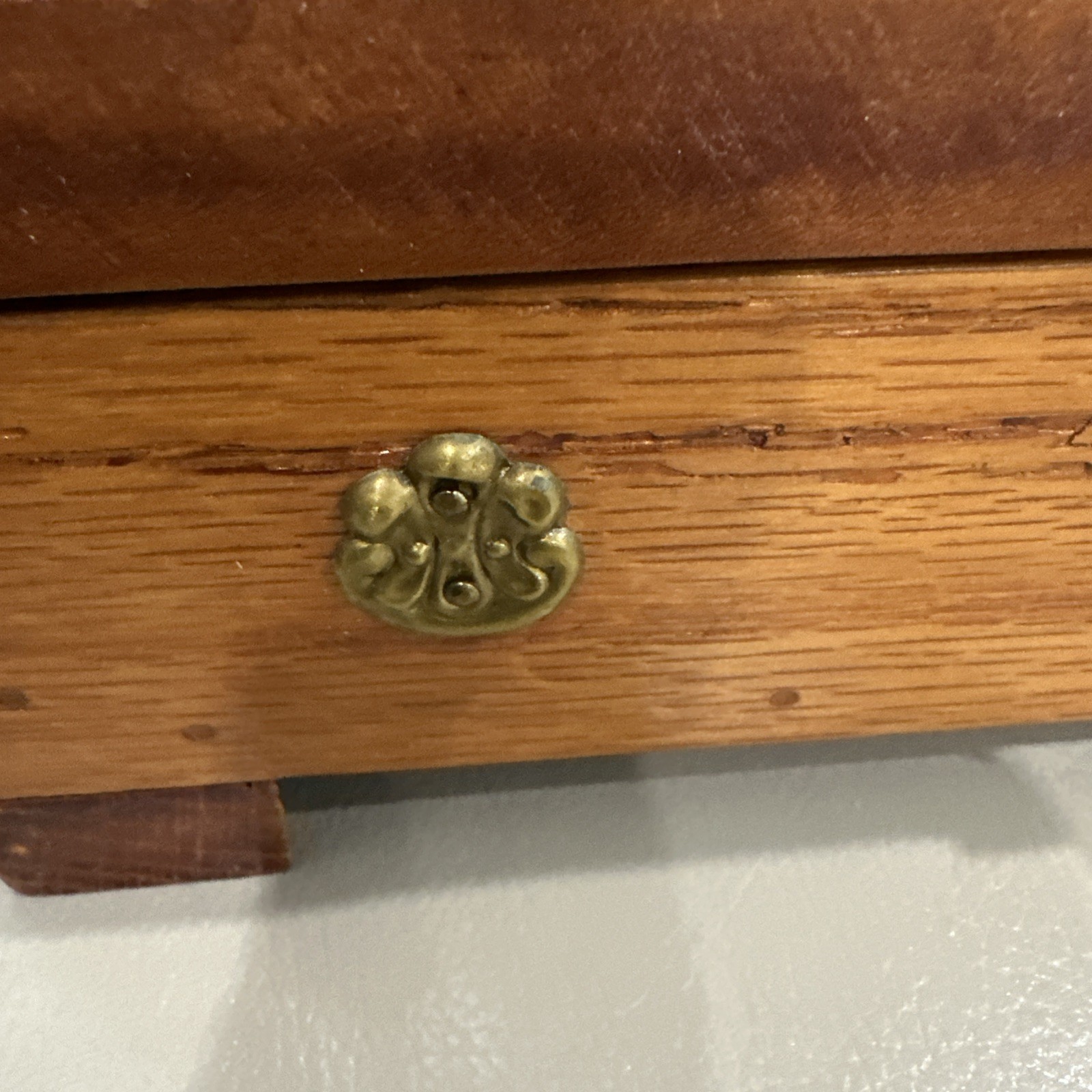 Solid Wood Box Brass Lock Corners Keepsake Trinket Jewelry Hinged Lid 12×7.5”