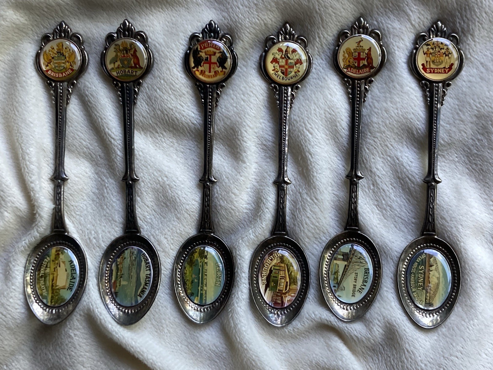 AUSTRALIA Souvenir Silver Spoon Lot VINTAGE Vista Perfection Plate