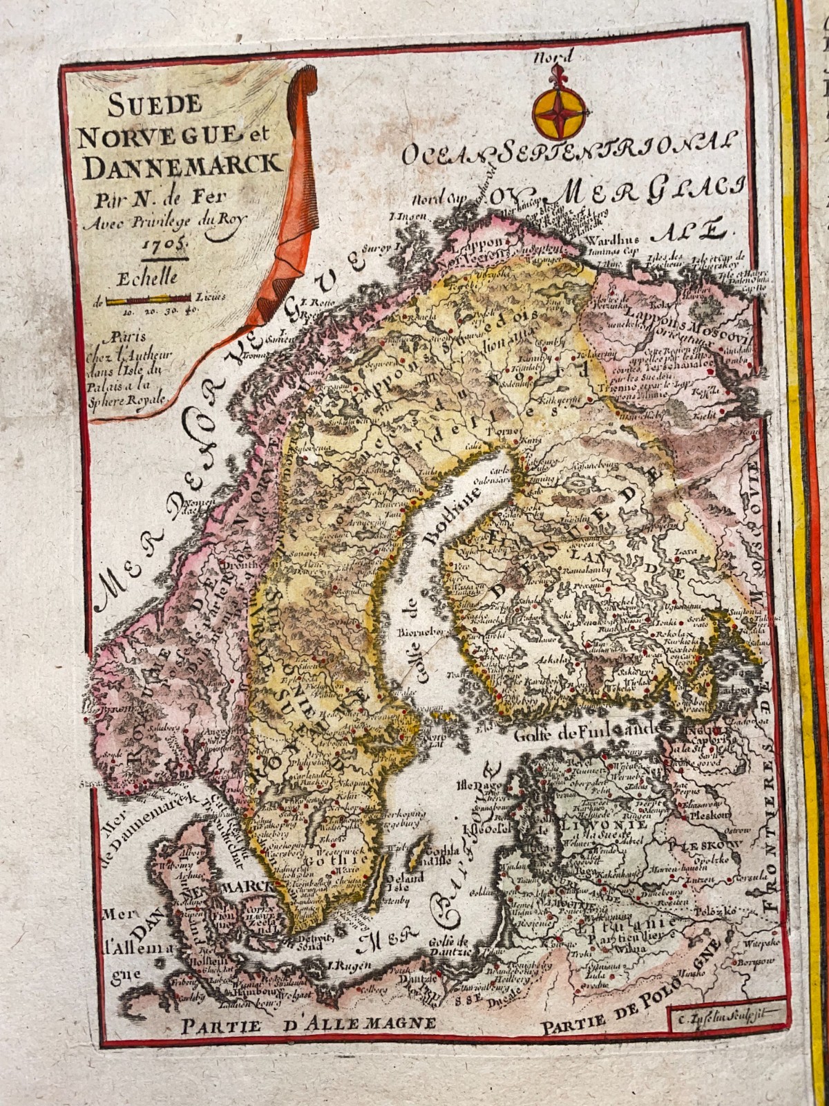SCANDINAVIA LIVONIA LITHUANIA DATED 1705 NICOLAS DE FER ANTIQUE MAP 18TH CENTURY