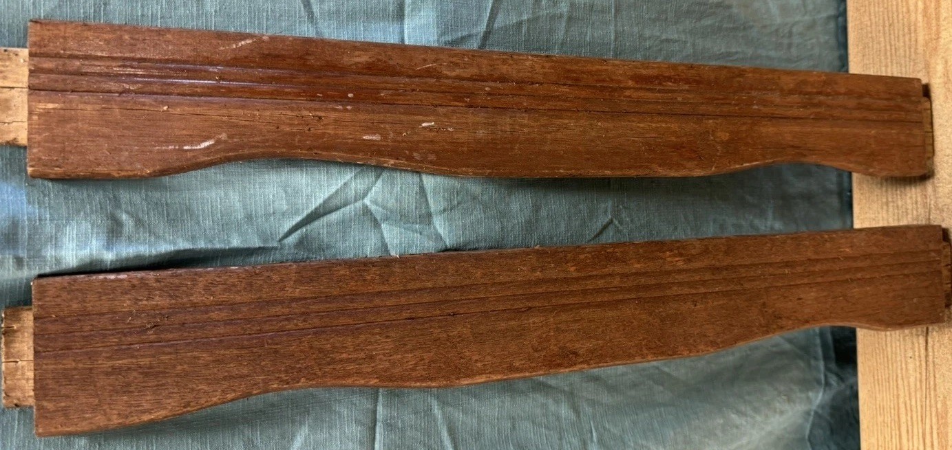 2 Vtg Wood Pediment Furniture Salvage Molding 17” 1Repurpose Solid Mahogany