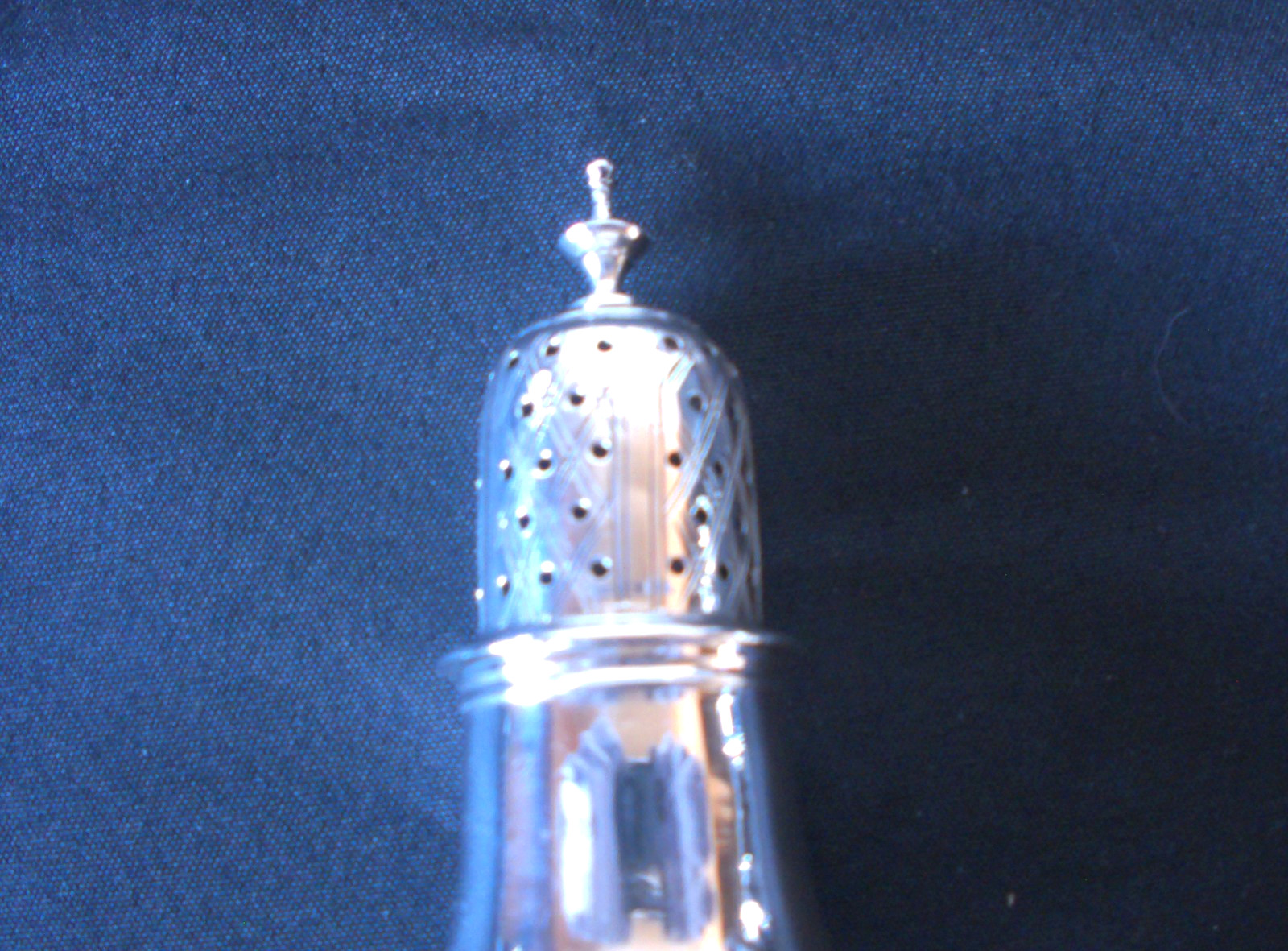 Solid Silver George 111 Muffineer Sugar Caster Hallmark Date 1784 By George Smit