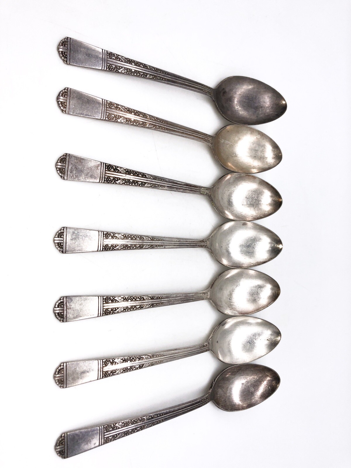 7 Oakleigh/Royal York Silver Plate Teaspoons Oneida Community 6″ Tudor Plate