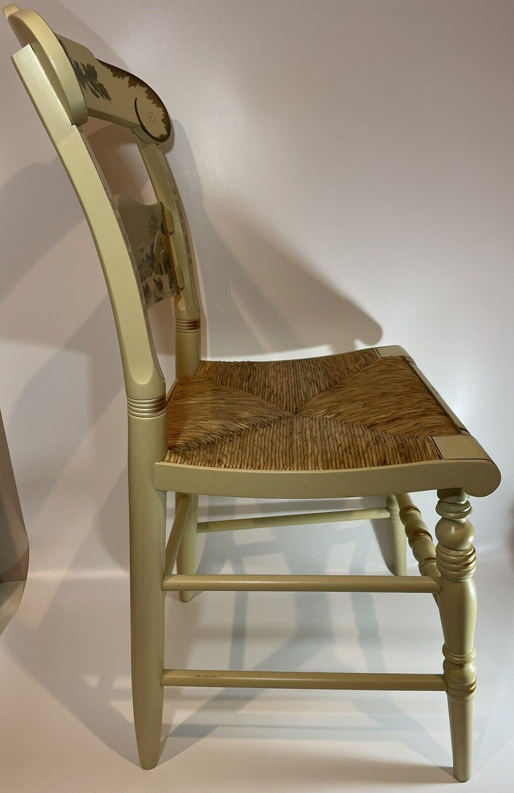 1989 Hitchcock Chair Christmas At the Inn 553/2000 Limited Edition
