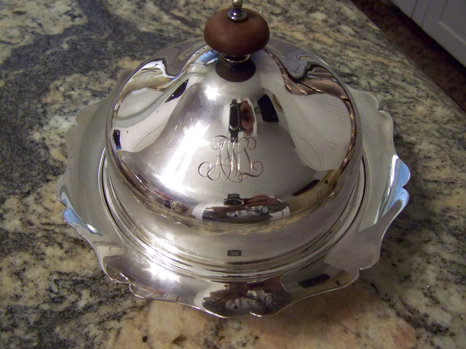 BARKER BROTHERS DUBLIN PATTERN SILVER COVERED BUTTER DISH 3 PART INSERT FOR ICE