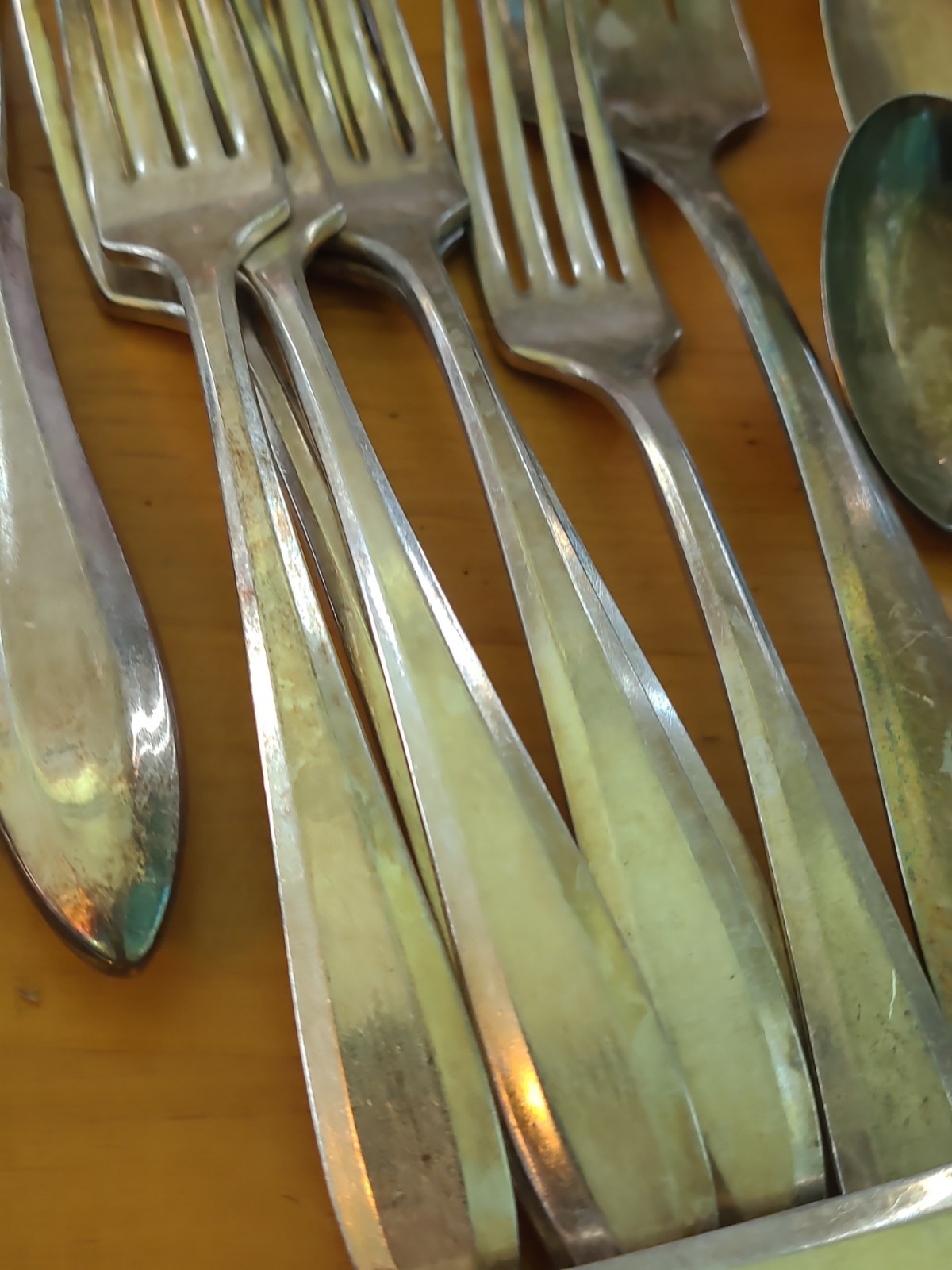 COMMUNITY PLATE Silverplate Flatware Lot Forks Spoons Knives Vintage 35 Pieces