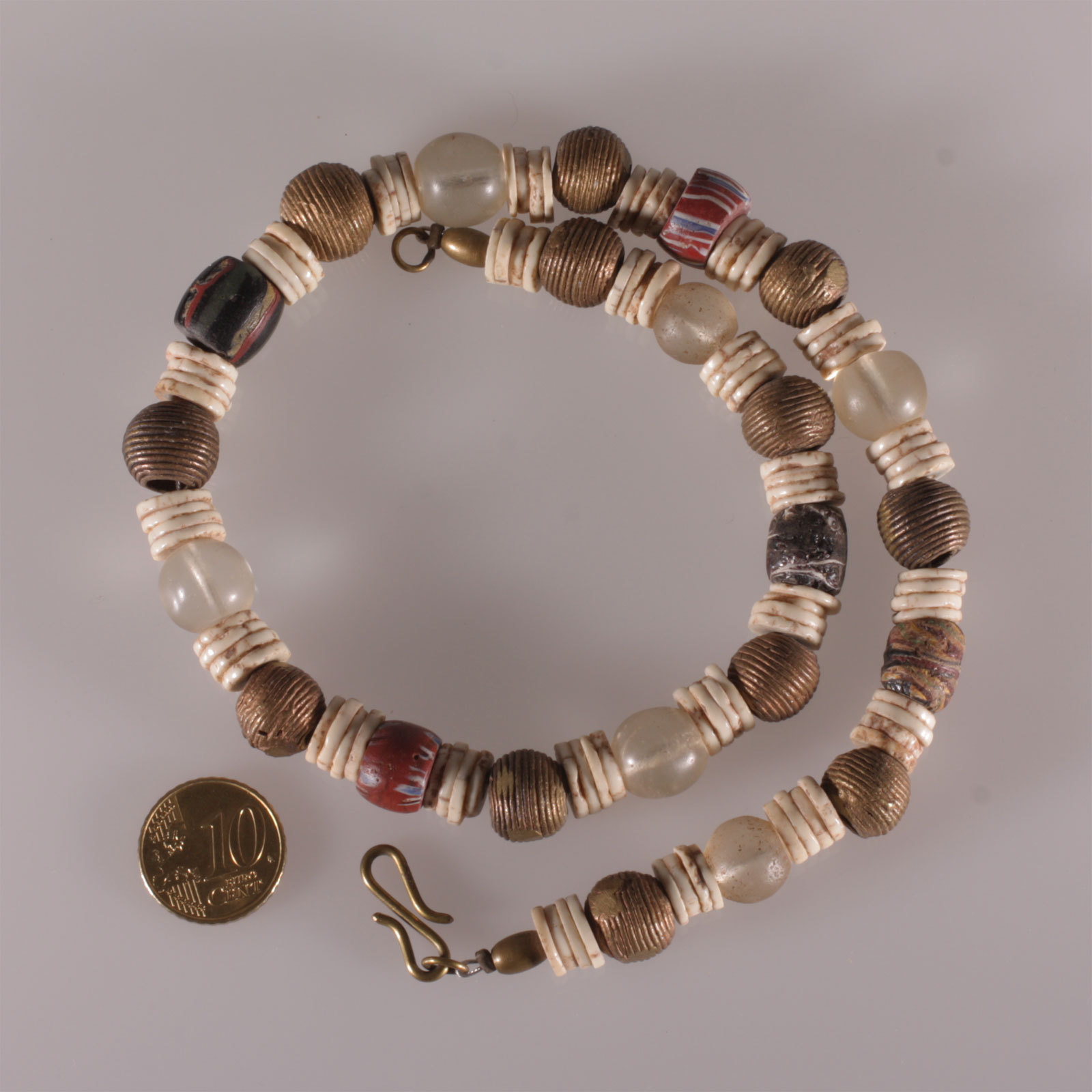 8143 Fine Necklace with Old Trade Beads